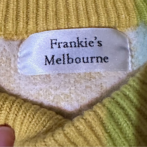 Frankie’s Melbourne Wool Winter Sweater Small ❄️ - Picture 2 of 6